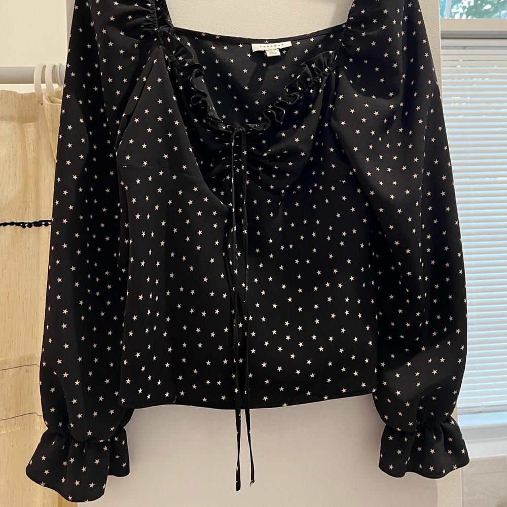 Cute topshop blouse - like new!